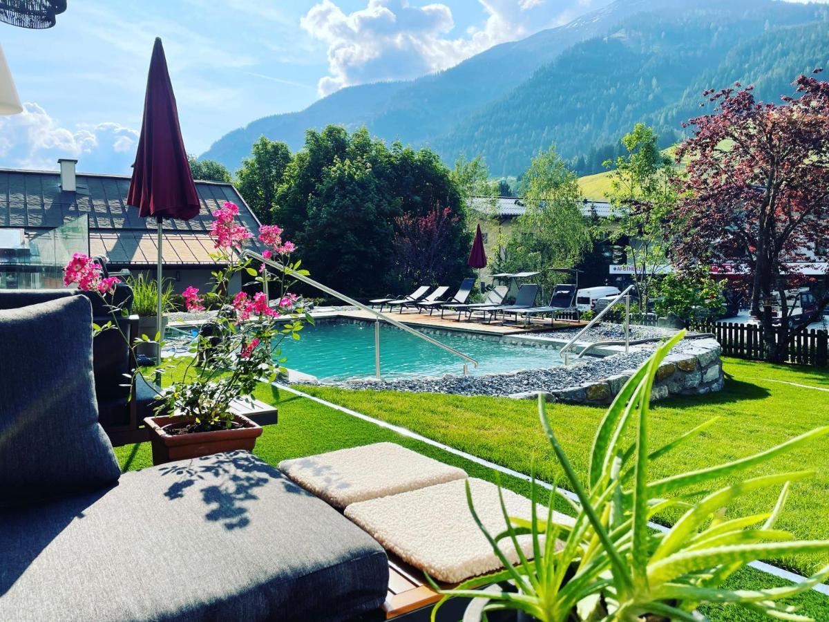 Hotel Alpenblick ザールバッハ・ヒンターグレム エクステリア 写真